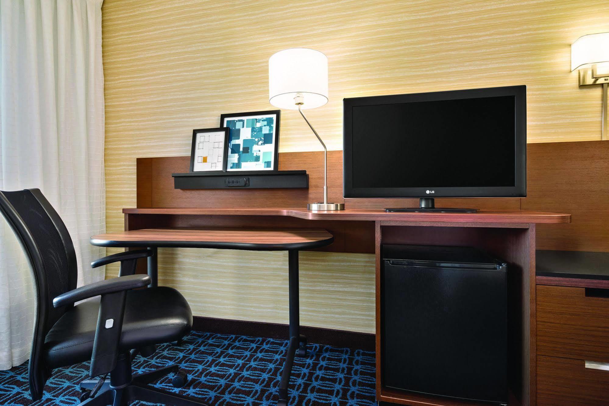 Fairfield Inn By Marriott Philadelphia West Chester/Exton Bagian luar foto